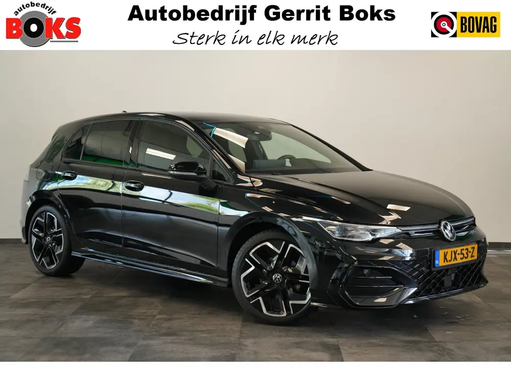 Volkswagen Golf 1.5 eTSI R-Line Edition Panoramadak IQ-Led 2 uit 2024