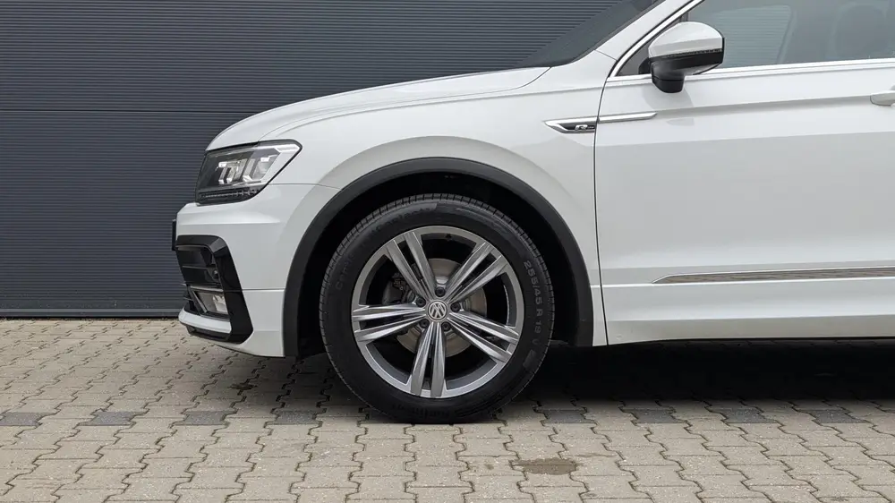 Volkswagen Tiguan 1.5 TSI 130pk R-Line Business | Navigatie uit 2020, foto 13