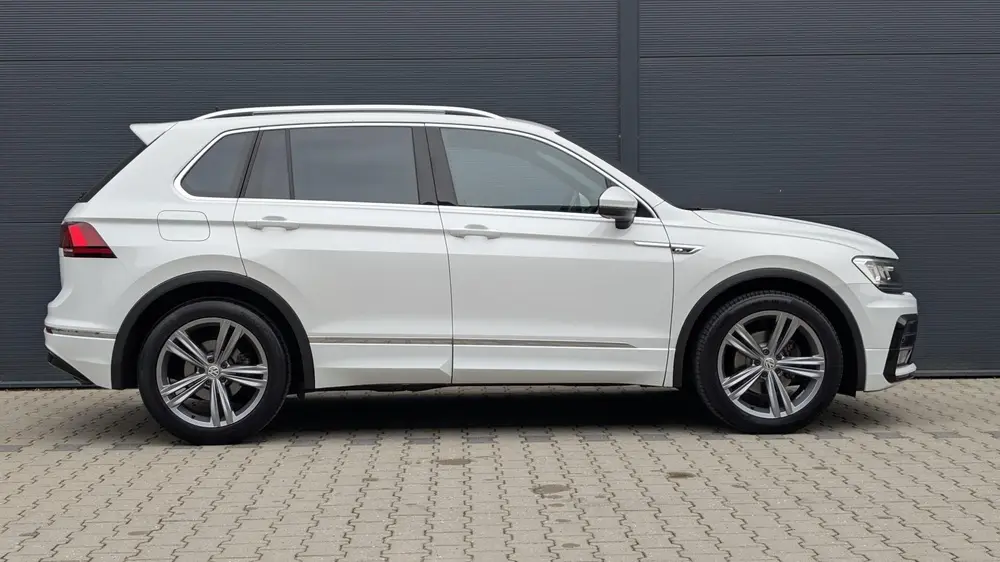 Volkswagen Tiguan 1.5 TSI 130pk R-Line Business | Navigatie uit 2020, foto 3
