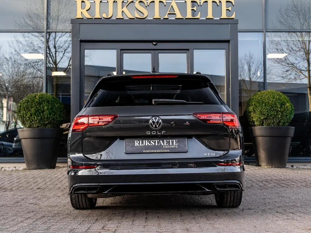 Volkswagen Golf Variant 1.5 eTSI R-Line|PANO|CAMERA|ACC|IQ uit 2022, foto 8
