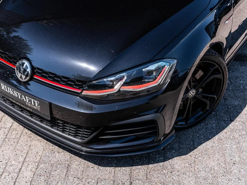 Volkswagen Golf 2.0 TSI GTI TCR|PANO|ACC|19''|CAMERA|LEDER uit 2019, foto 17
