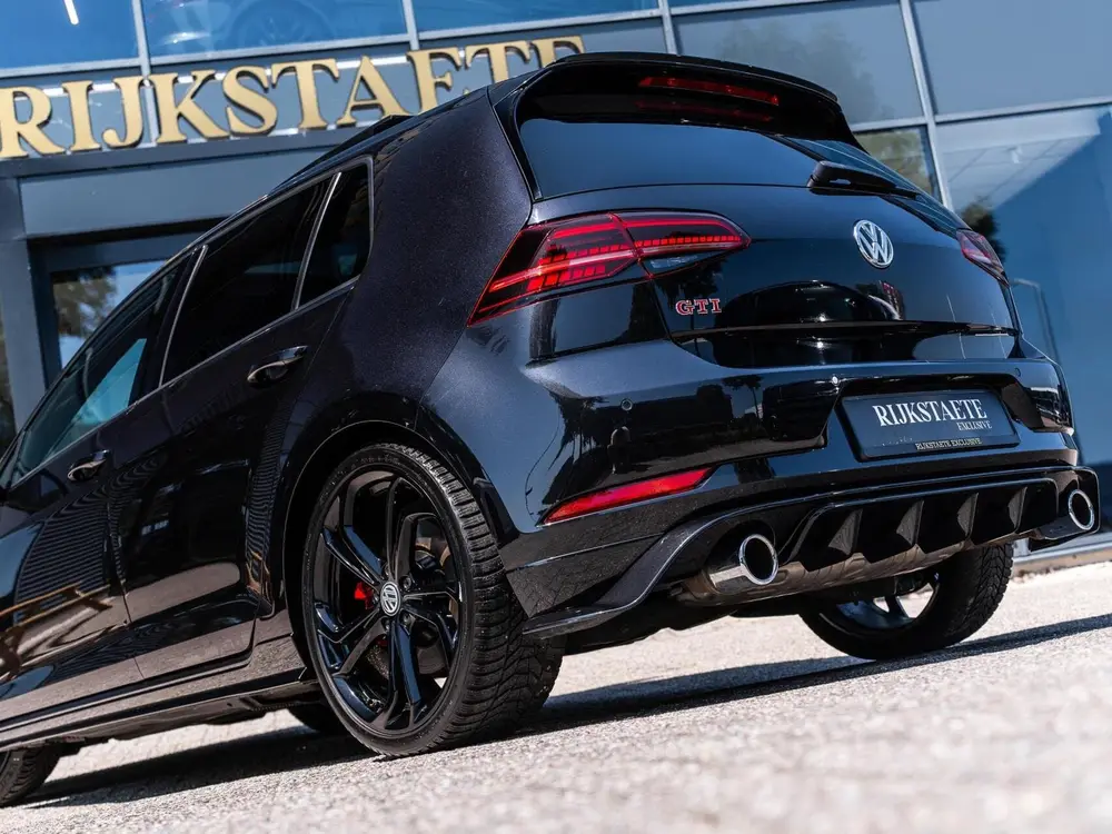 Volkswagen Golf 2.0 TSI GTI TCR|PANO|ACC|19''|CAMERA|LEDER uit 2019, foto 20
