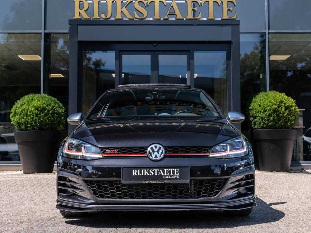 Volkswagen Golf 2.0 TSI GTI TCR|PANO|ACC|19''|CAMERA|LEDER uit 2019, foto 3