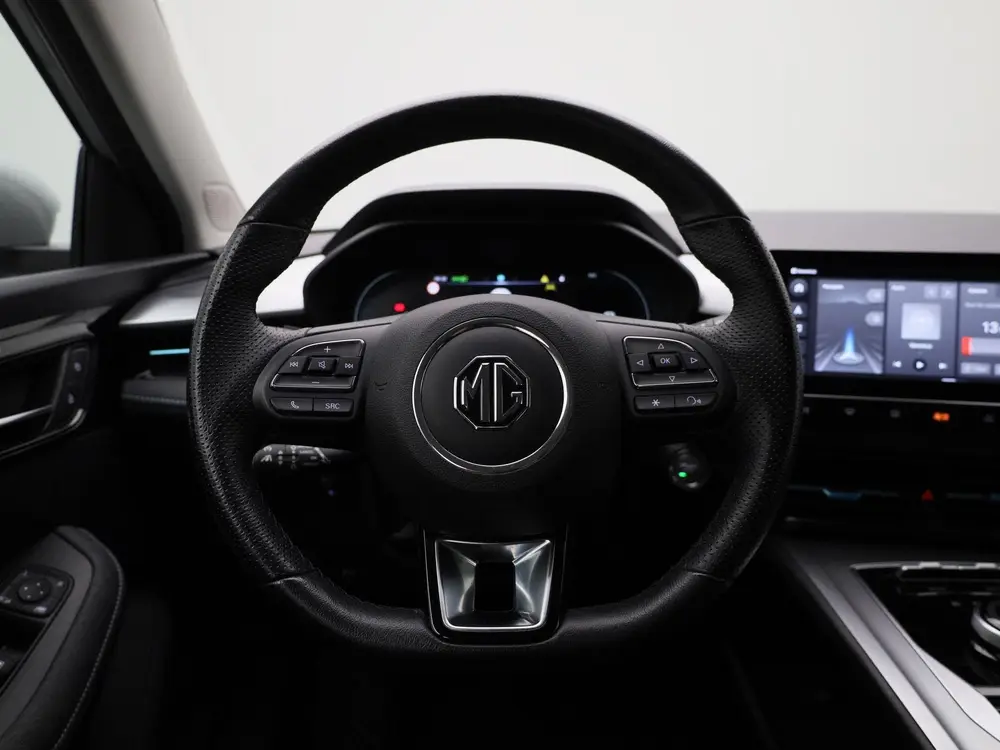 MG MG5 Long Range Luxury 61 kWh uit 2023, foto 7