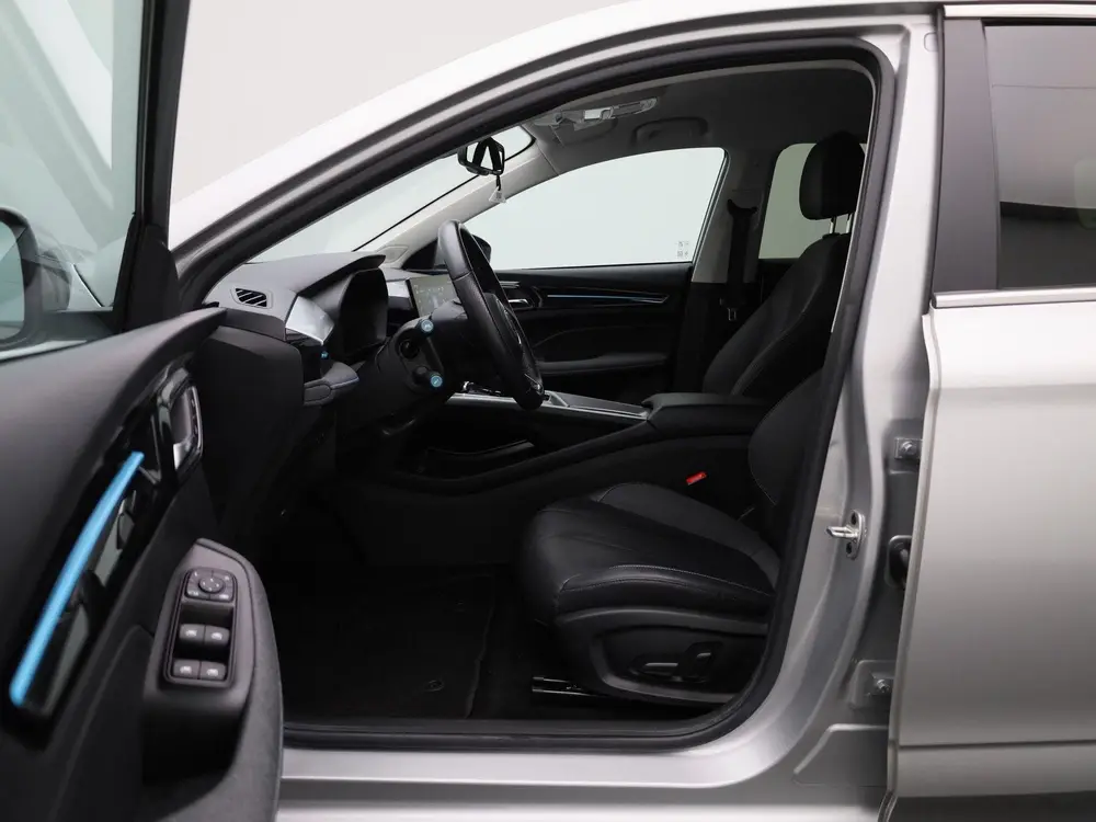 MG MG5 Long Range Luxury 61 kWh uit 2023, foto 9