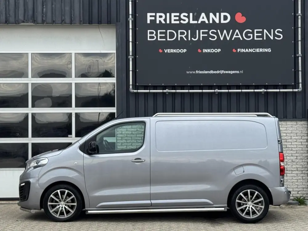 Peugeot Expert Expert 2.0 180pk Standard Sport Trekhaak uit 2021, foto 3