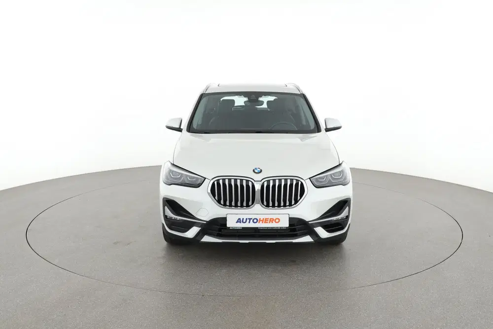 BMW X1 sDrive18i uit 2020, foto 9