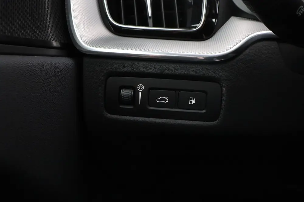 Volvo XC60 2.0 T8 Twin Engine AWD Momentum | TR46715 | uit 2019, foto 18