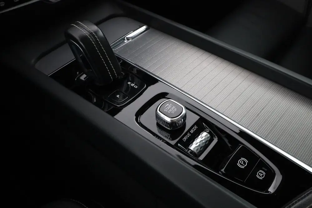 Volvo XC60 2.0 T8 Twin Engine AWD Momentum | TR46715 | uit 2019, foto 19