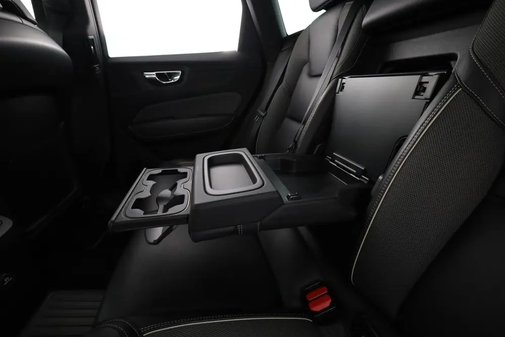 Volvo XC60 2.0 T8 Twin Engine AWD Momentum | TR46715 | uit 2019, foto 20