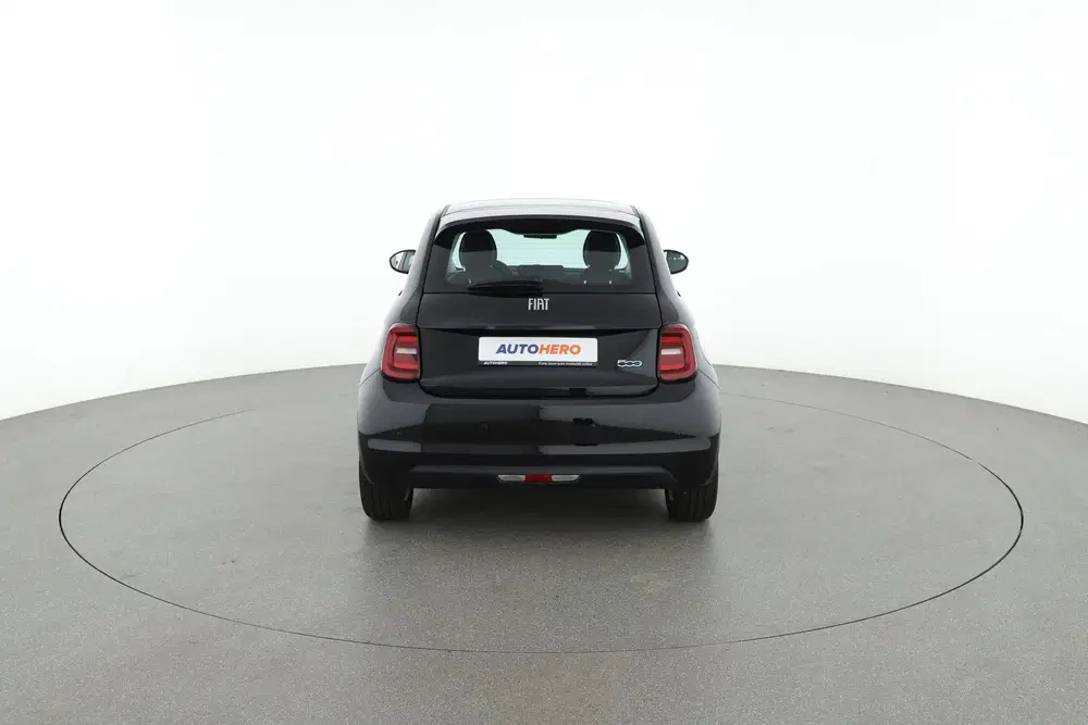 Fiat 500 Icon 42 kWh uit 2022, foto 5
