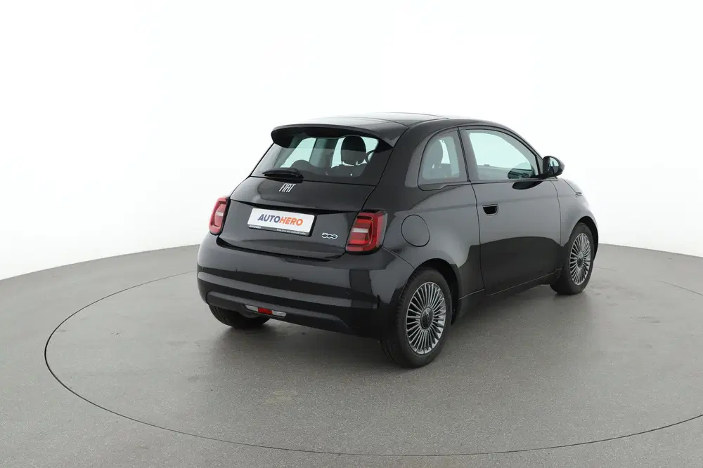 Fiat 500 Icon 42 kWh uit 2022, foto 6