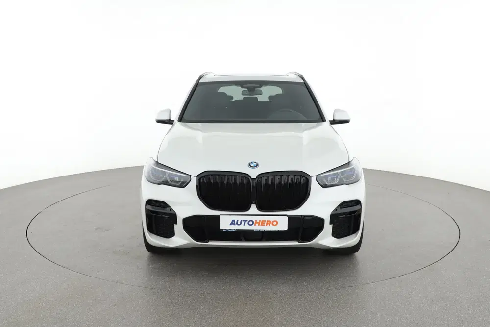 BMW X5 xDrive45e Executive uit 2022, foto 10