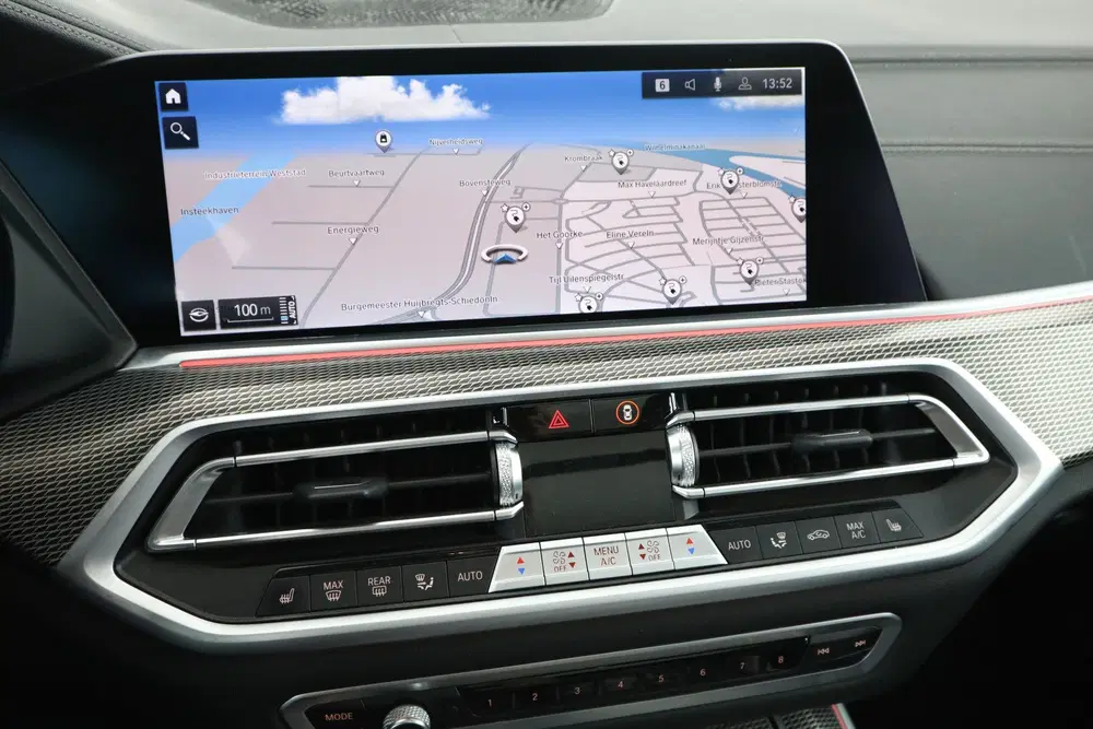 BMW X5 xDrive45e Executive uit 2022, foto 15