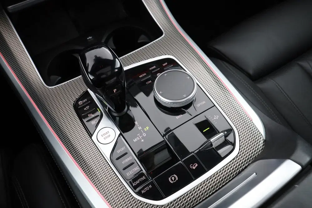 BMW X5 xDrive45e Executive uit 2022, foto 17