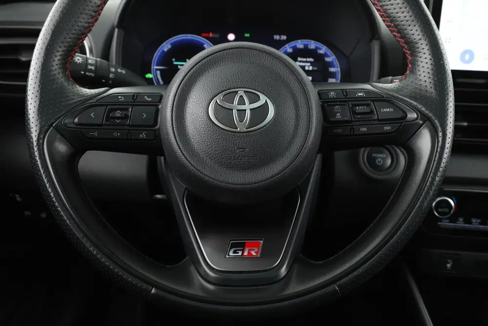 Toyota Yaris 1.5 Hybrid 130 GR SPORT uit 2024, foto 11