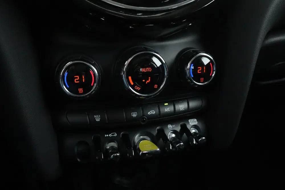 Mini Electric MINI Electric Collection 33 kWh uit 2022, foto 16