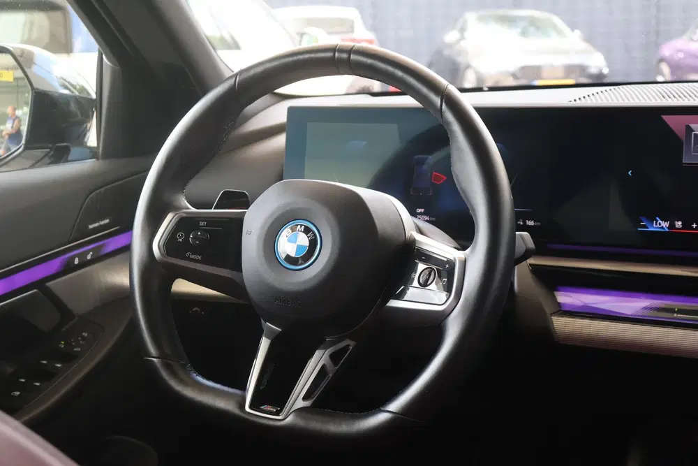 BMW i5 eDrive40 84 kWh uit 2024, foto 12