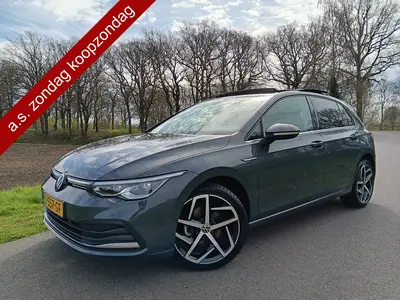 Volkswagen Golf 1.5 TSI Style|PANO|ADAPT CR|LED|STOELMASSAGE uit 2021