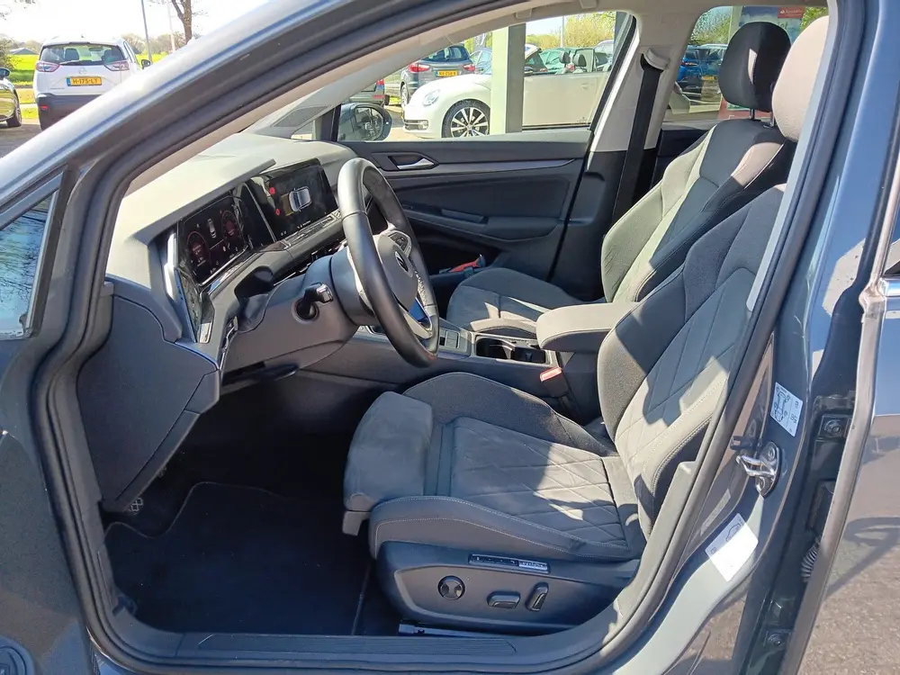 Volkswagen Golf 1.5 TSI Style|PANO|ADAPT CR|LED|STOELMASSAGE uit 2021, foto 15