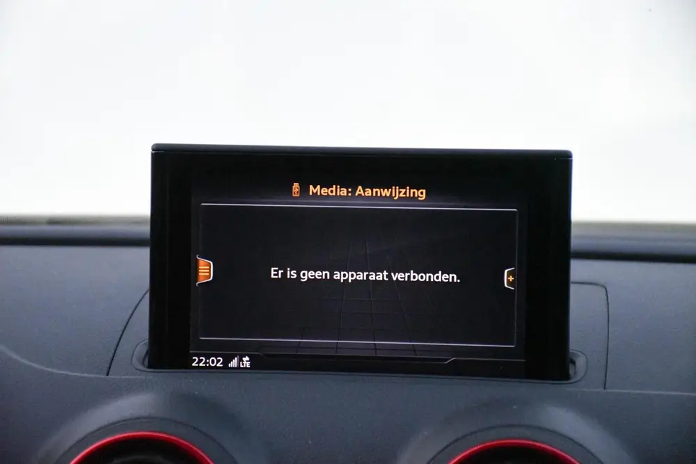 Audi RS3 2.5 TFSI Quattro Panoramdak Virtual B&O 40 uit 2019, foto 17