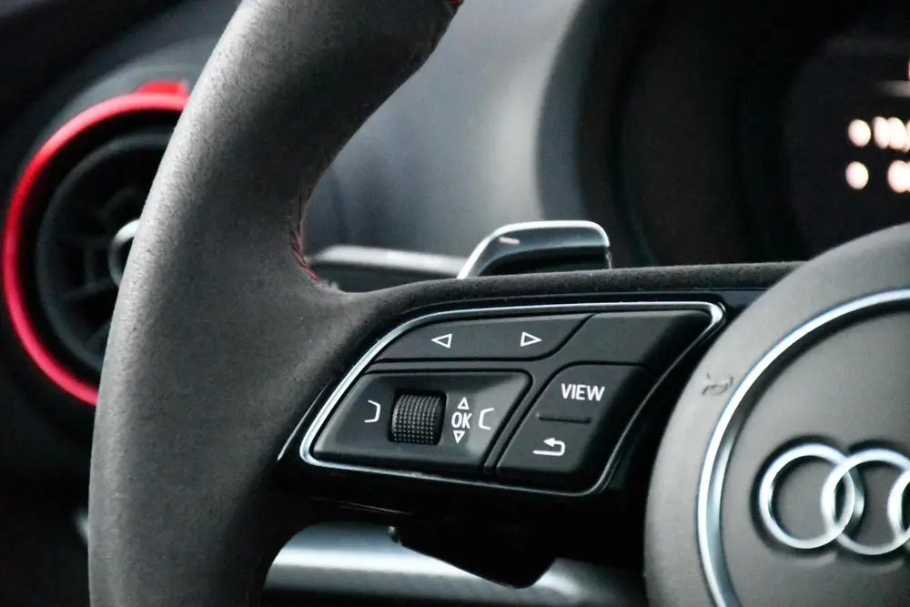 Audi RS3 2.5 TFSI Quattro Panoramdak Virtual B&O 40 uit 2019, foto 18