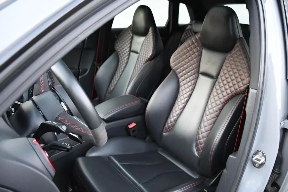 Audi RS3 2.5 TFSI Quattro Panoramdak Virtual B&O 40 uit 2019, foto 5
