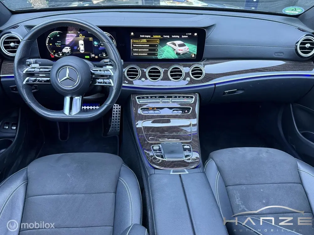 Mercedes-Benz E-Klasse E300e AMG Pakket E63s uit 2020, foto 2