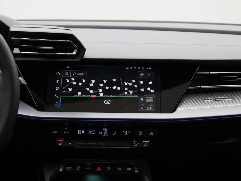 Audi A3 40 TFSI e S edition 204 PK uit 2025, foto 9