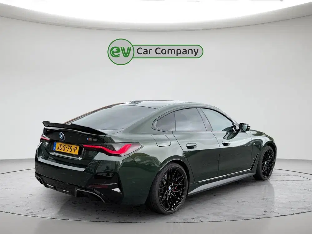 BMW i4 M50 High Executive 84 kWh uit 2022, foto 3