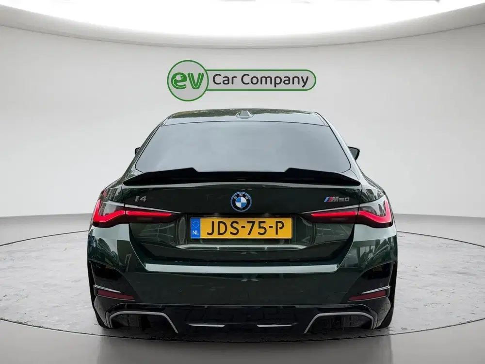 BMW i4 M50 High Executive 84 kWh uit 2022, foto 9