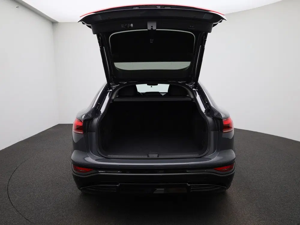 Audi Q6 e-tron S edition quattro 100 kWh uit 2025, foto 11
