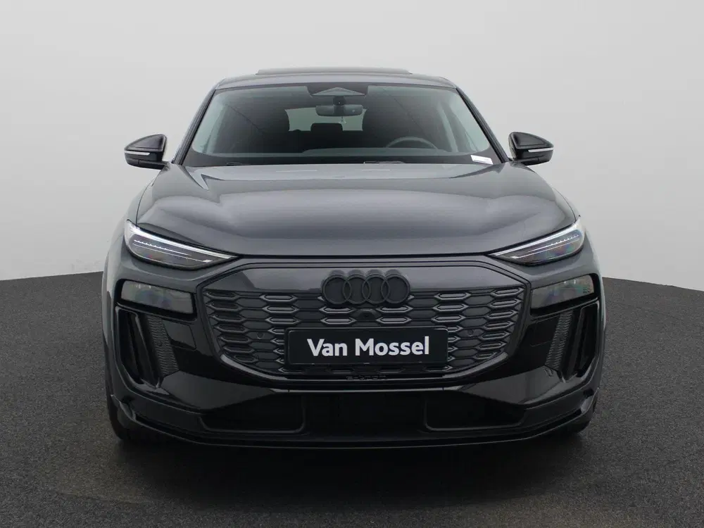 Audi Q6 e-tron S edition quattro 100 kWh uit 2025, foto 2