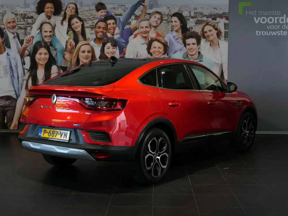 Renault Arkana 1.6 E-Tech Hybrid 145 Intens uit 2022, foto 3