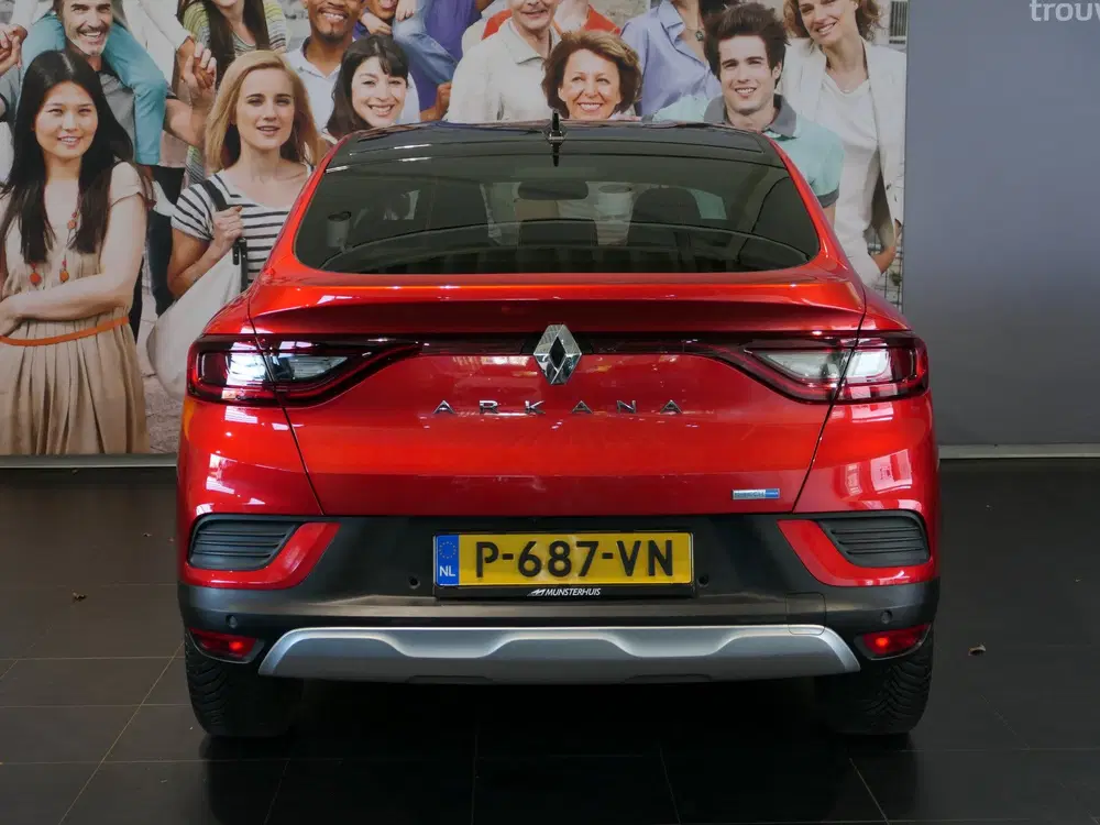 Renault Arkana 1.6 E-Tech Hybrid 145 Intens uit 2022, foto 4
