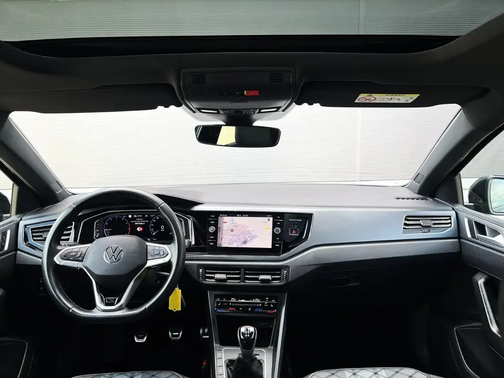 Volkswagen Polo 1.0 TSI 95pk R-Line Business | Panoramadak | uit 2022, foto 5