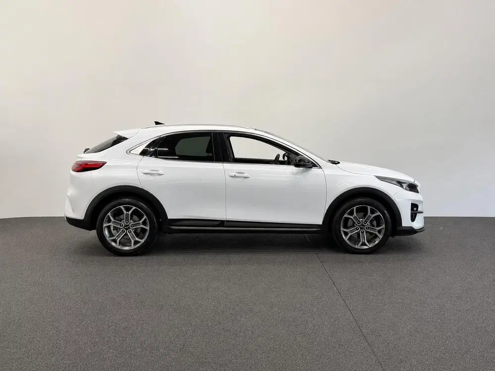 Kia XCeed 1.0 T-GDi DynamicLine Navigatie Apple Carp uit 2022, foto 4