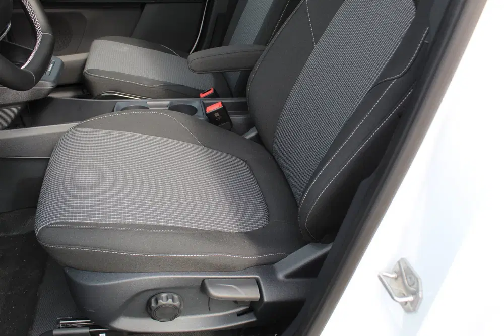 Ford Transit Courier Trend 44 kWh 100kW uit 2025, foto 5