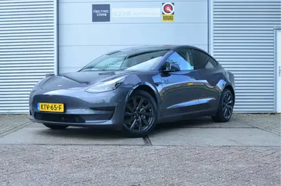 Tesla Model 3 Standard RWD Plus 60 kWh Warmtepomp AutoPi uit 2021