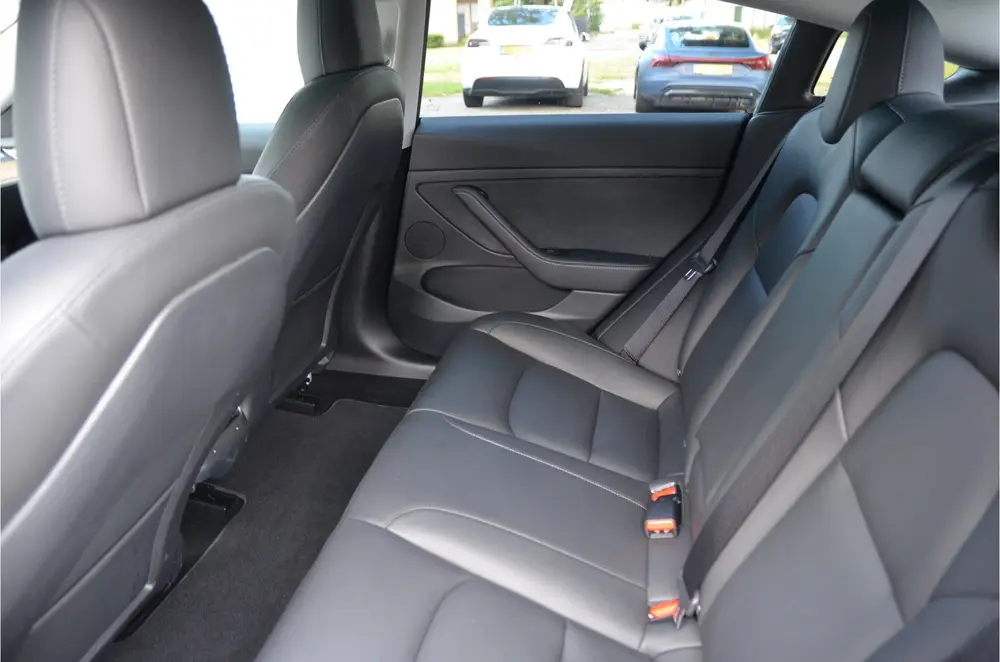 Tesla Model 3 Standard RWD Plus 60 kWh Warmtepomp AutoPi uit 2021, foto 12