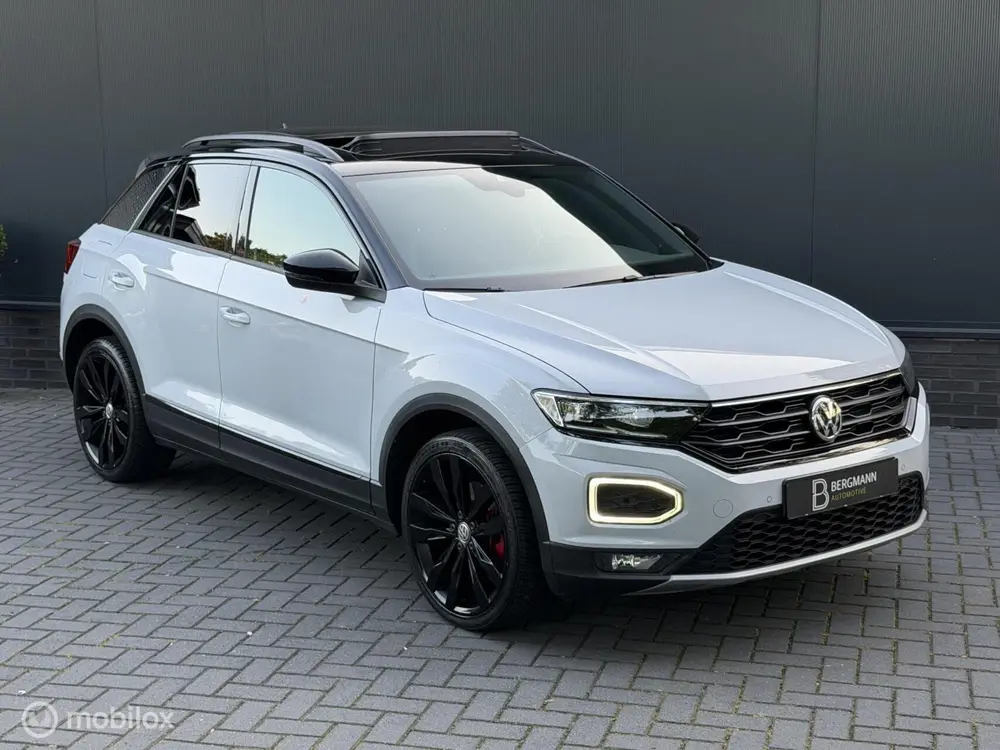Volkswagen T-Roc 1.5 TSI Black|Virtual|Carplay|camera|Pano uit 2020, foto 10
