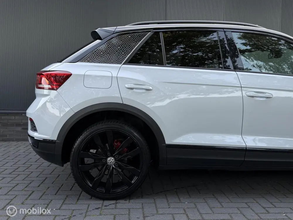 Volkswagen T-Roc 1.5 TSI Black|Virtual|Carplay|camera|Pano uit 2020, foto 13