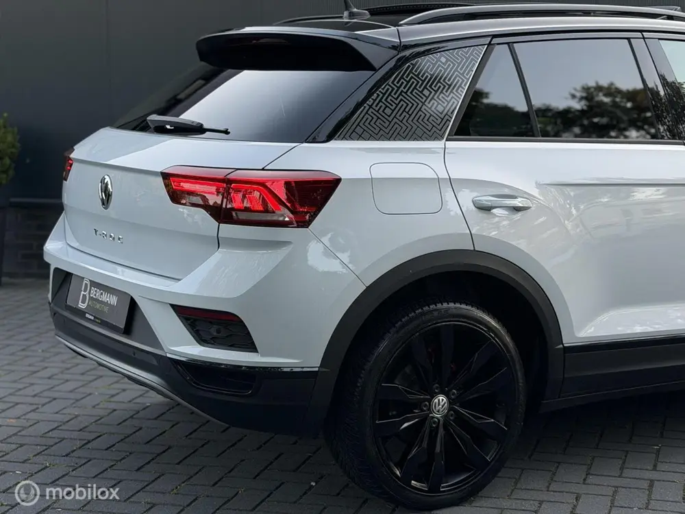 Volkswagen T-Roc 1.5 TSI Black|Virtual|Carplay|camera|Pano uit 2020, foto 18