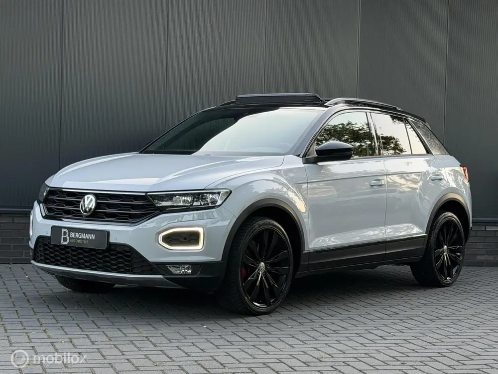 Volkswagen T-Roc 1.5 TSI Black|Virtual|Carplay|camera|Pano uit 2020, foto 5
