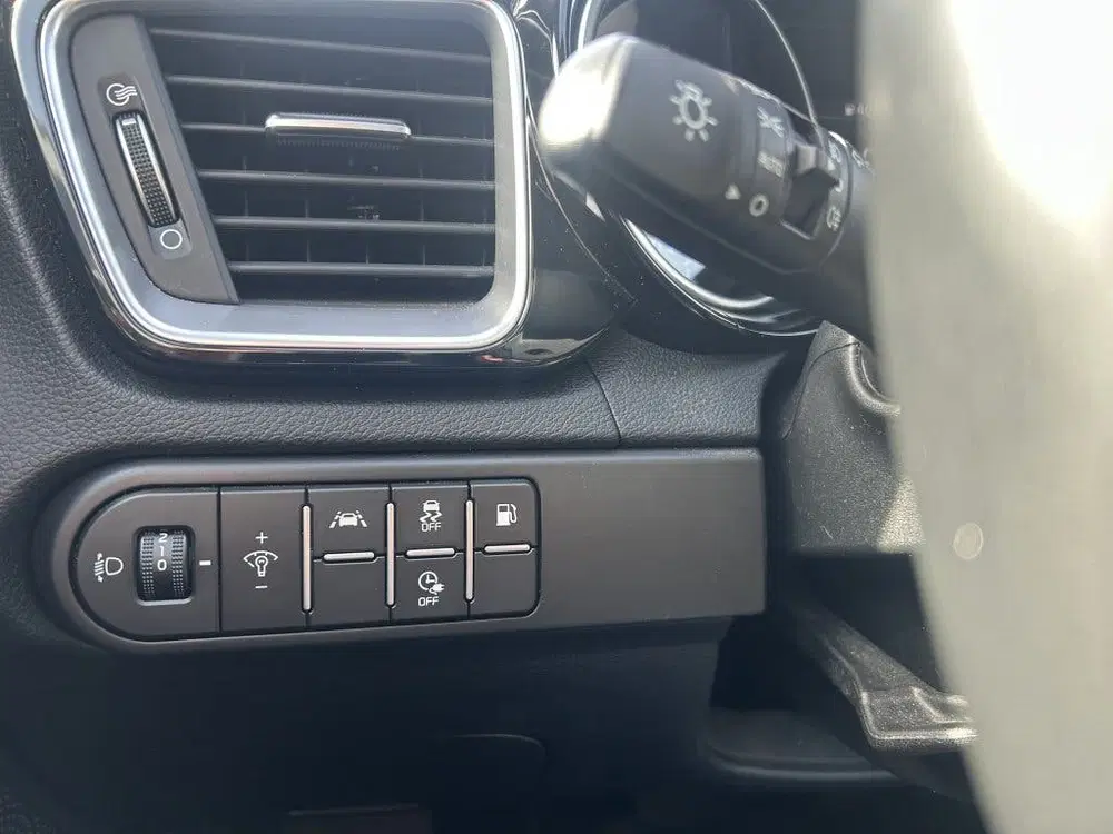 Kia Ceed 1.6 GDI PHEV Dyn+L. (bj 2021) uit 2021, foto 14