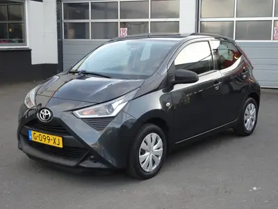 Toyota Aygo 1.0 VVT-i x-fun Airco, elektrische ramen, centra uit 2019