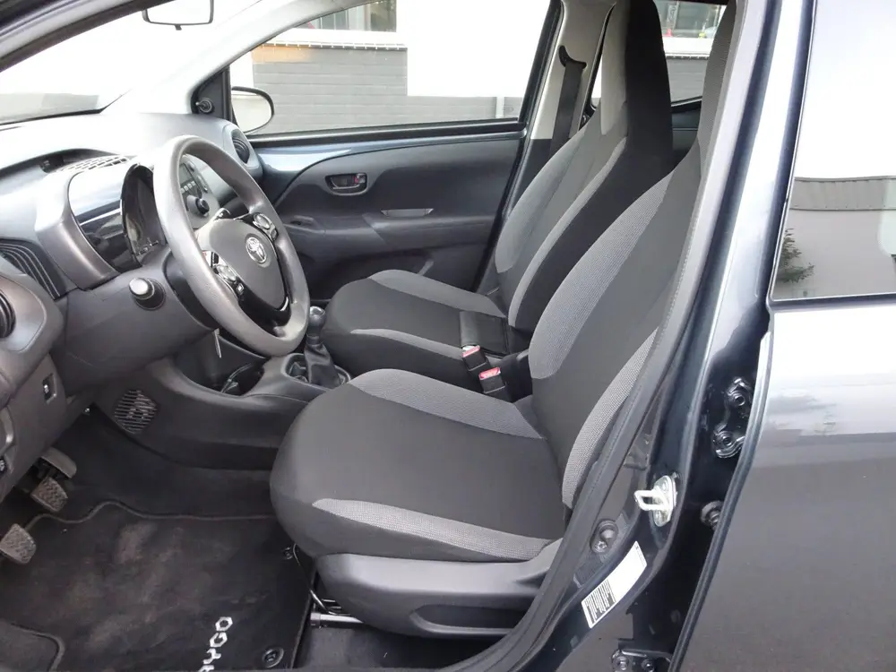 Toyota Aygo 1.0 VVT-i x-fun Airco, elektrische ramen, centra uit 2019, foto 11
