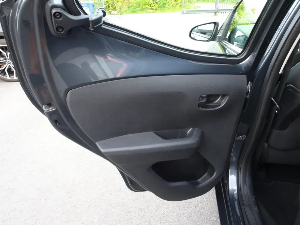 Toyota Aygo 1.0 VVT-i x-fun Airco, elektrische ramen, centra uit 2019, foto 13