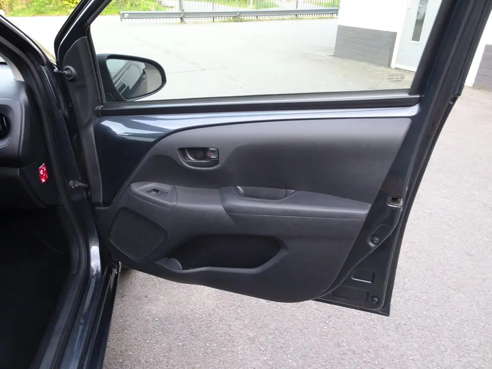 Toyota Aygo 1.0 VVT-i x-fun Airco, elektrische ramen, centra uit 2019, foto 16