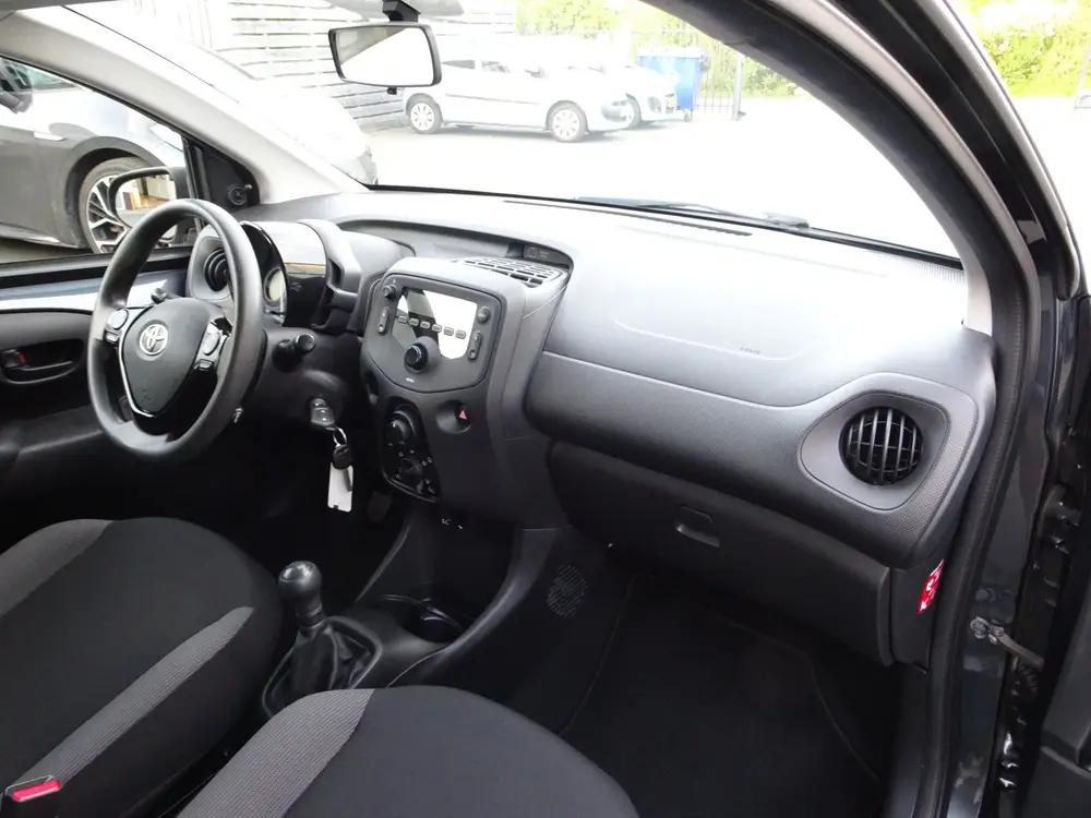 Toyota Aygo 1.0 VVT-i x-fun Airco, elektrische ramen, centra uit 2019, foto 17